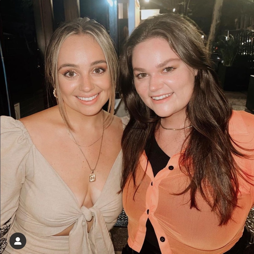 Meet your Posher, Hannah